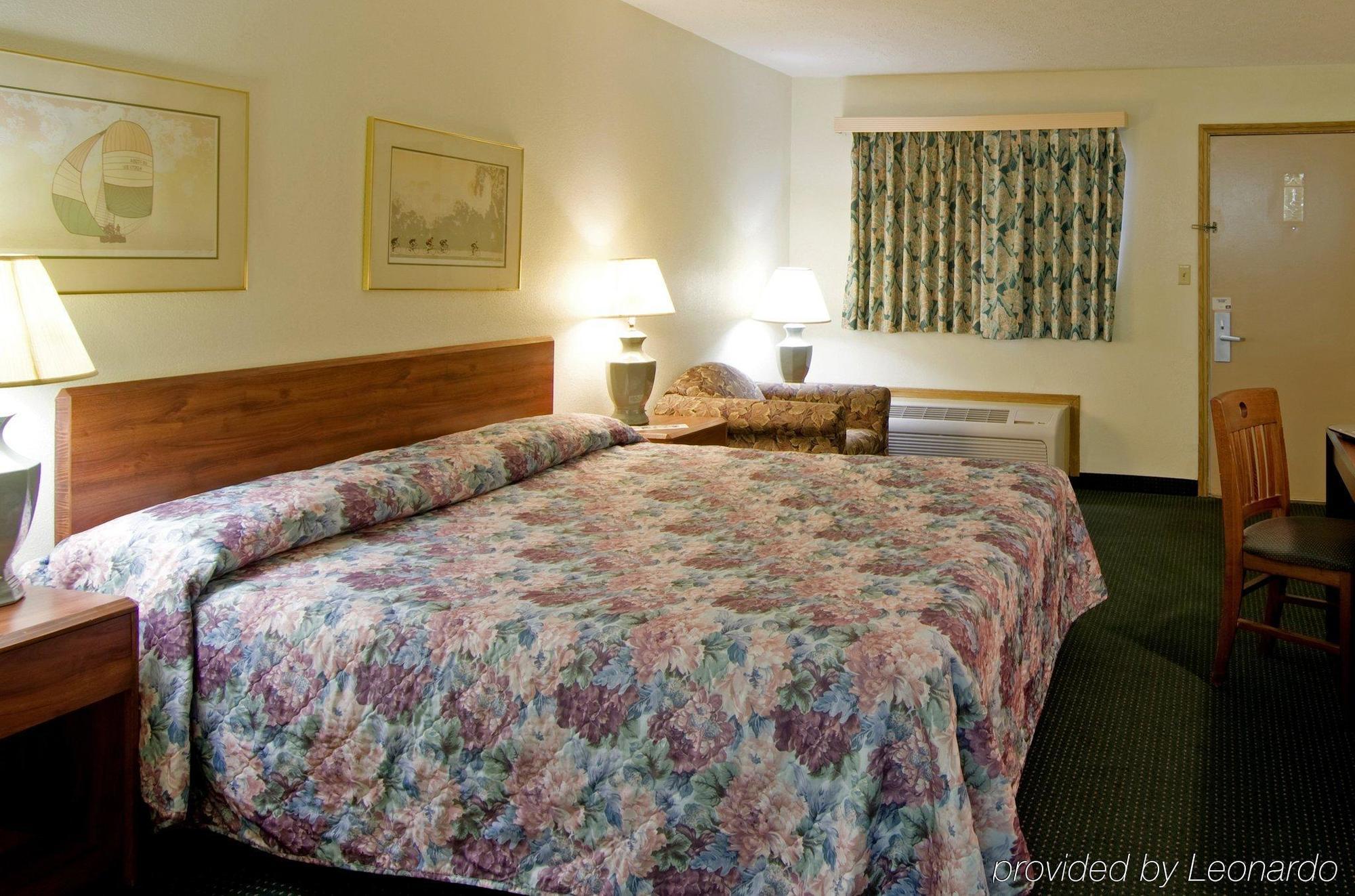 Economy Inn Express By Magnuson Worldwide コロンバス 部屋 写真